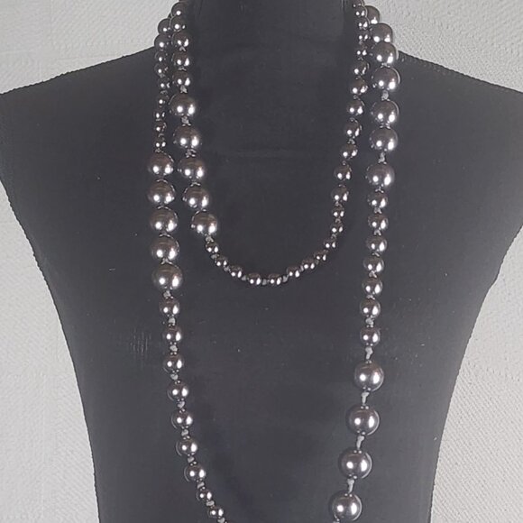 Chicos Chunky Grey Silver Tone Metal Graduated Bead Link Long 64"-68.5" Necklace - Picture 2 of 16